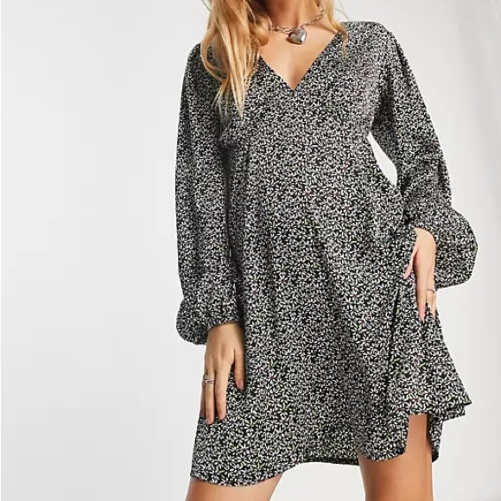 Violet Romance Women 4 Black Floral Satin Long Sleeve Tie Back Mini Dress NWT